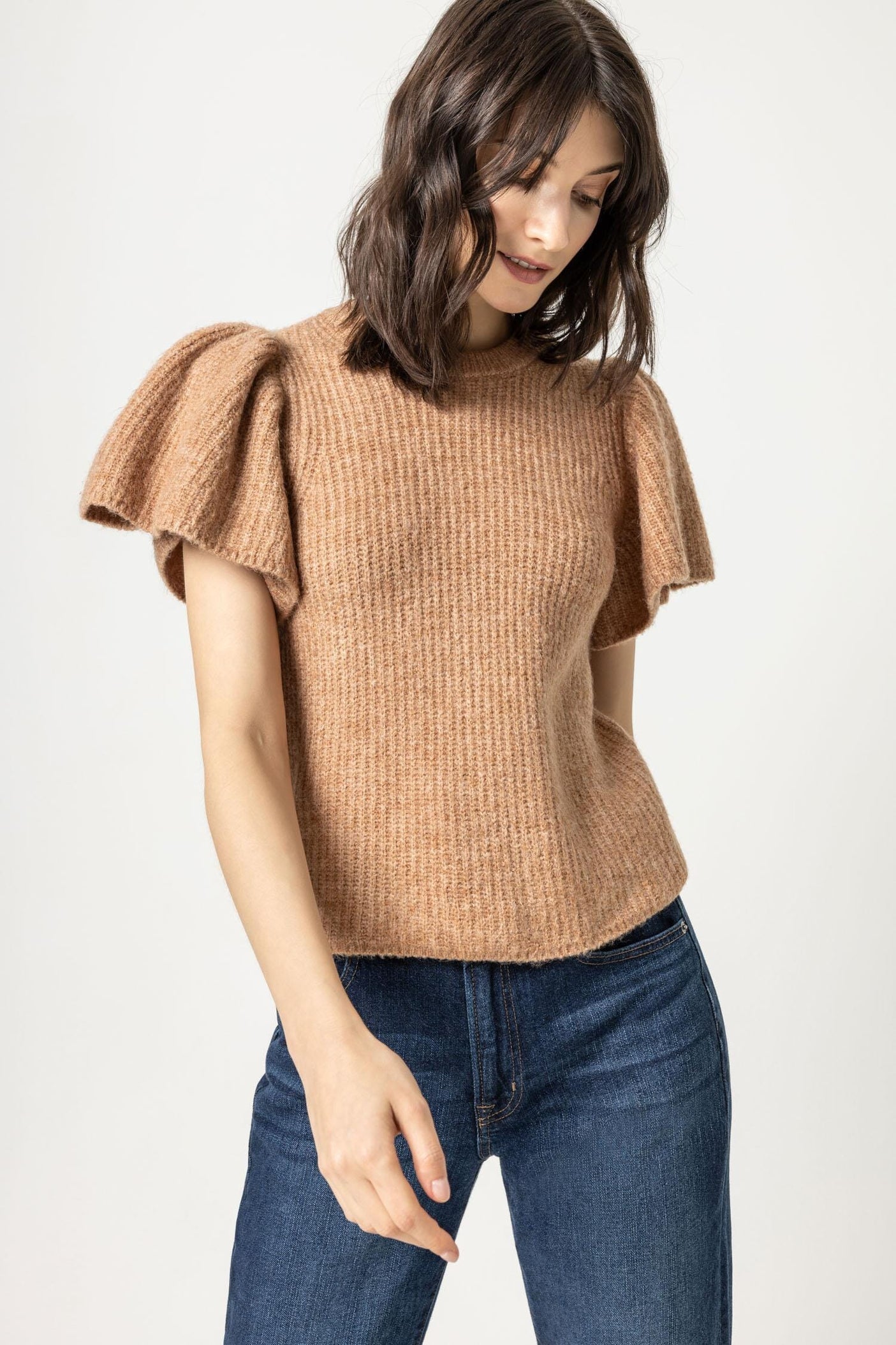 Lofty puff 2024 sleeve crew sweater